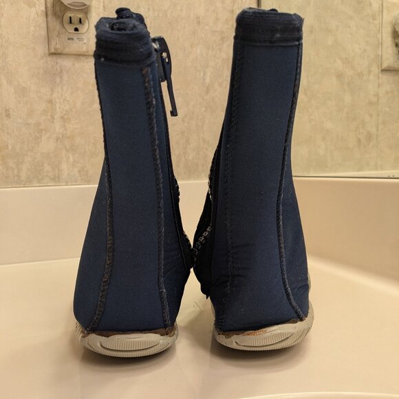 US Divers Neoprene Boots 5mm Women's size 8 Wetsuit Shoes - Picture 5 of 8